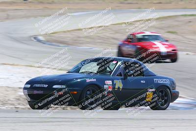 media/May-01-2022-CalClub SCCA (Sun) [[03a481c204]]/Group 5/Race (Offramp)/